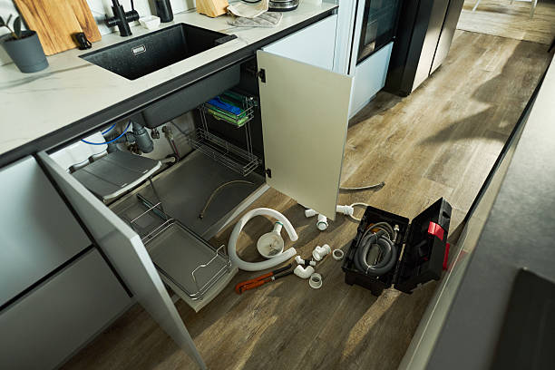 24/7 Emergency Toilet Repair experts in Louisville, OH